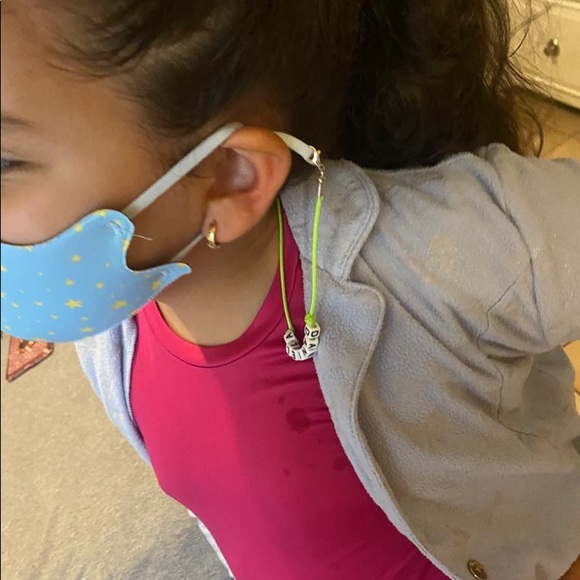 Mask chain for kids - Picture 1 of 3